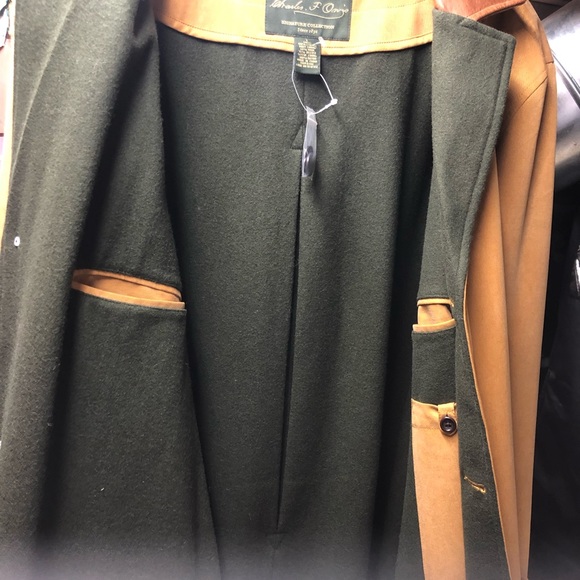 Beautiful long coat - Picture 2 of 3